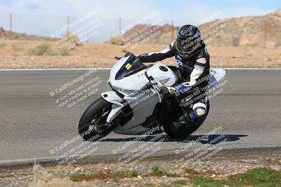 media/Feb-05-2023-Classic Track Day (Sun) [[c35aca4a42]]/Group 2/session 3 turn 13/